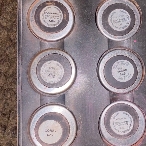 MAC Cosmetics Palette Shadows 🌵 Multiple - Picture 3 of 3